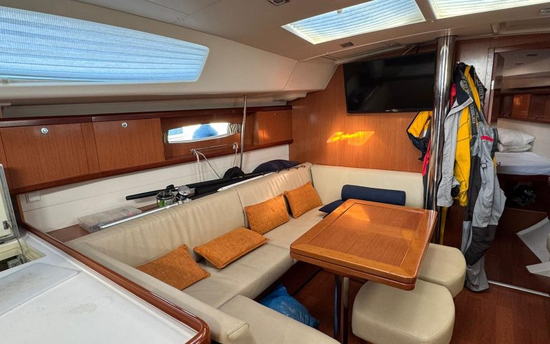 PHOTO-2025-11-03-12-00-06